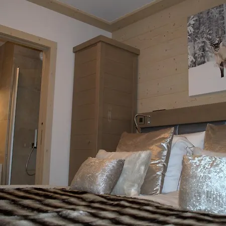 Carre Blanc Apartment